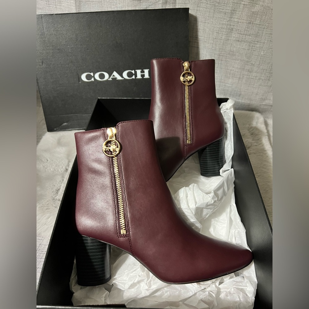 Coach Iris Leather Bootie. Cranberry. Size: 6.5. NEW.